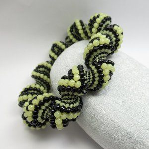 Uranium glass Beadwoven Cellini Bangle